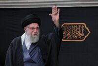 ملت نستوه و شهادت امام استقامت ملت نستوه و شهادت امام استقامت