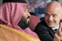 رئیس فیفا به عرب ها پناه برد